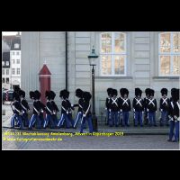 38534 131 Wachabloesung Amalienborg, Advent in Kopenhagen 2019.JPG